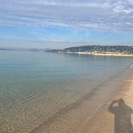 Grand Studio 7 Minutes De La Plage Et Climatise Sur Juan Les Pins Antibes Buitenkant foto
